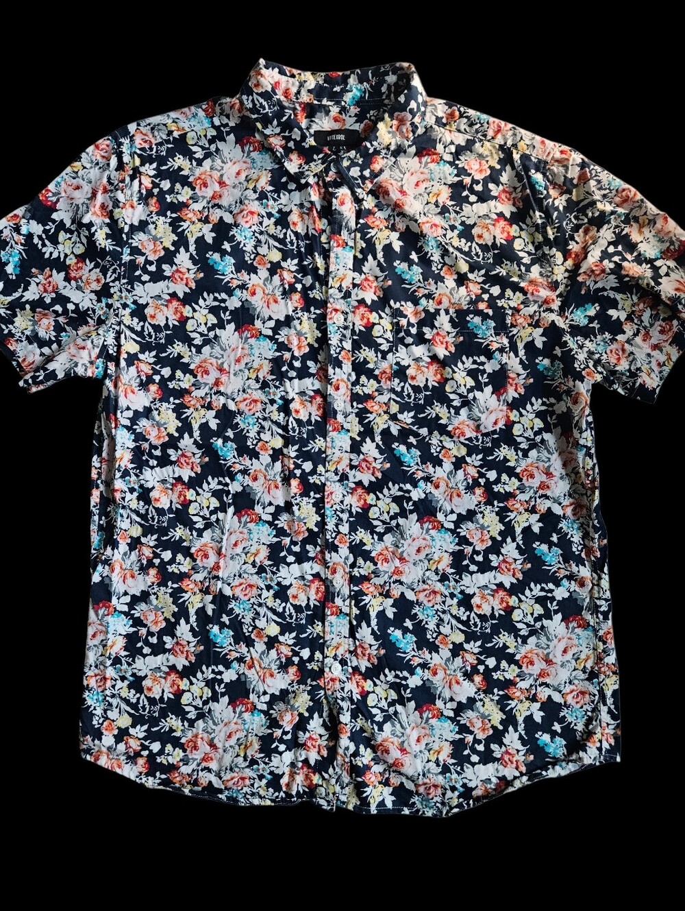 Men's Floral Short-Sleeve Button-Down Shirt — Navy Floral
